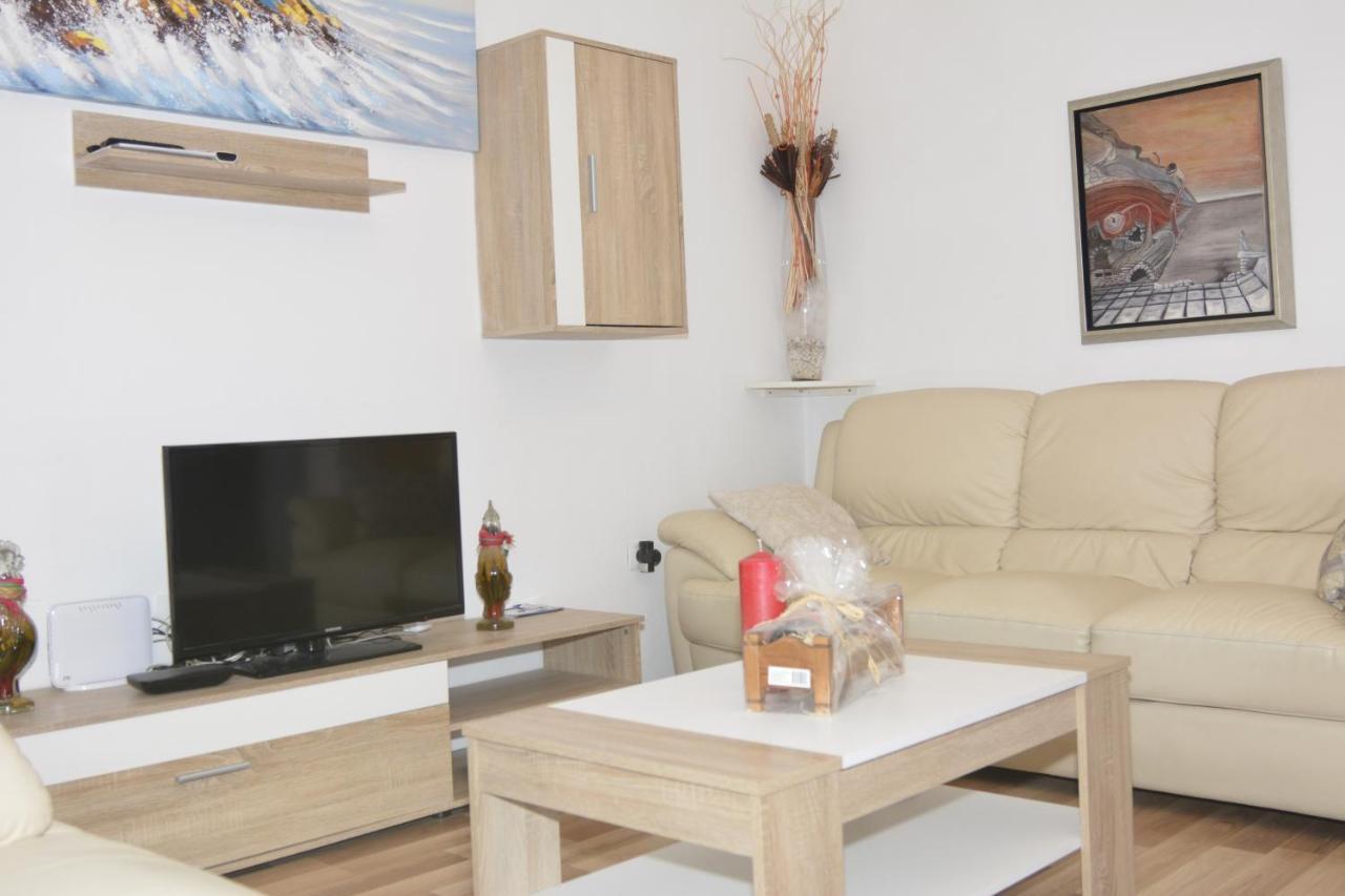Apartment Lana Zengg Kültér fotó
